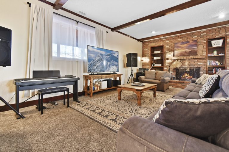 241 Elk Living Room